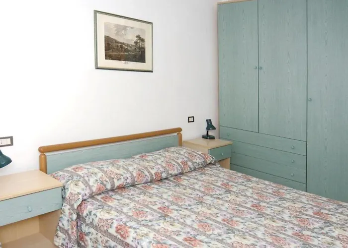 Comfortable Flat With Shared Pool Apartman Bibione